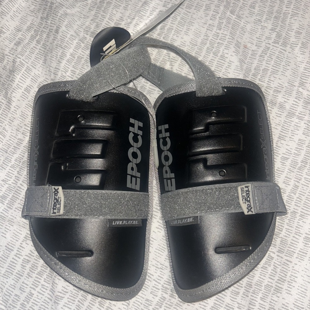 Epoch Integra select  Lacrosse Biceps Pads -medium black Grey